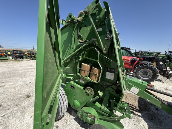 2018 John Deere 550M Baler/Round
