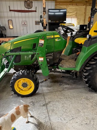 2024 John Deere 2032R Tractor Compact