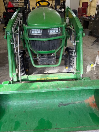 2024 John Deere 2032R Tractor Compact