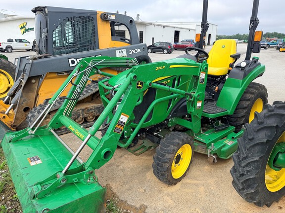 2024 John Deere 2032R Tractor Compact