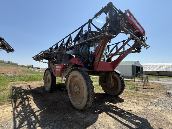 2021 Miller Pro Nitro 7310 Sprayer/High Clearance