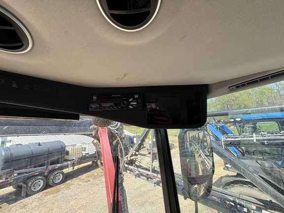 2021 Miller Pro Nitro 7310 Sprayer/High Clearance