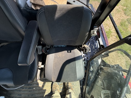 2021 Miller Pro Nitro 7310 Sprayer/High Clearance