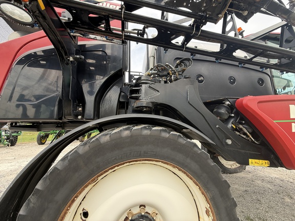 2021 Miller Pro Nitro 7310 Sprayer/High Clearance