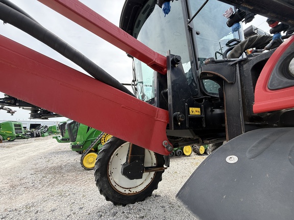 2021 Miller Pro Nitro 7310 Sprayer/High Clearance