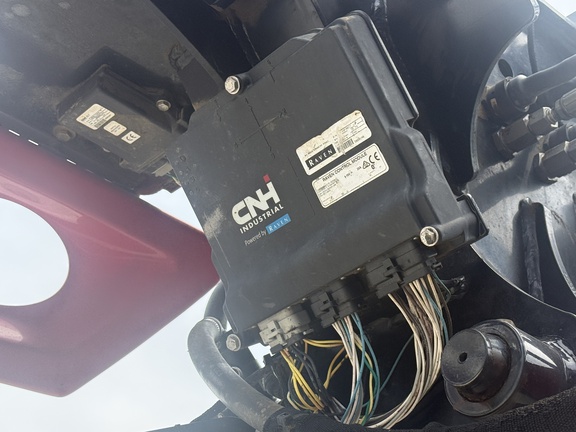 2021 Miller Pro Nitro 7310 Sprayer/High Clearance