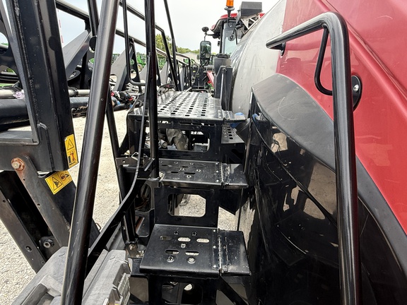 2021 Miller Pro Nitro 7310 Sprayer/High Clearance