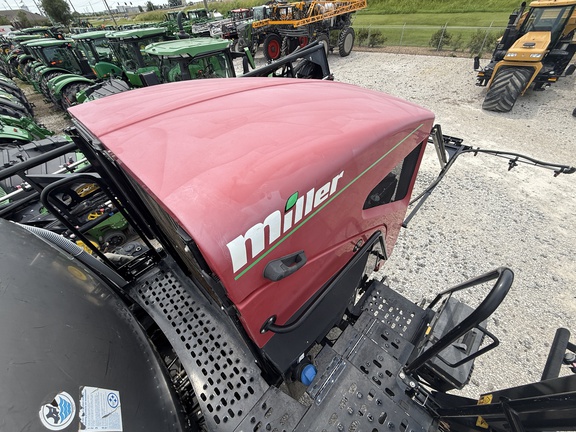 2021 Miller Pro Nitro 7310 Sprayer/High Clearance