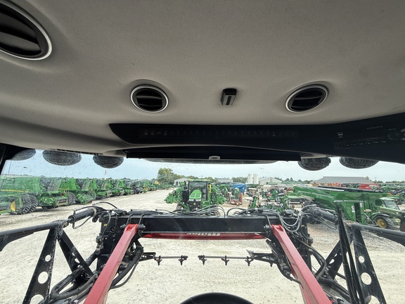 2021 Miller Pro Nitro 7310 Sprayer/High Clearance