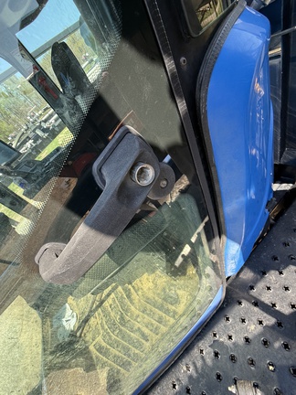 2014 New Holland SP.240F Sprayer/High Clearance