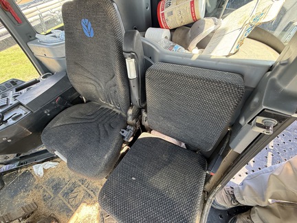 2014 New Holland SP.240F Sprayer/High Clearance