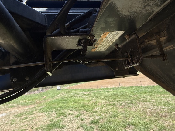 2014 New Holland SP.240F Sprayer/High Clearance