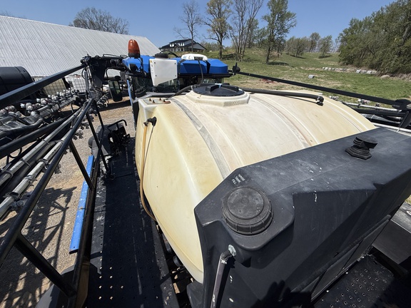 2014 New Holland SP.240F Sprayer/High Clearance