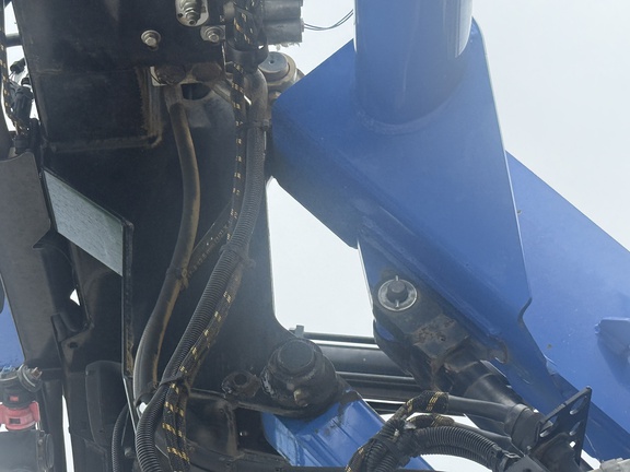 2014 New Holland SP.240F Sprayer/High Clearance