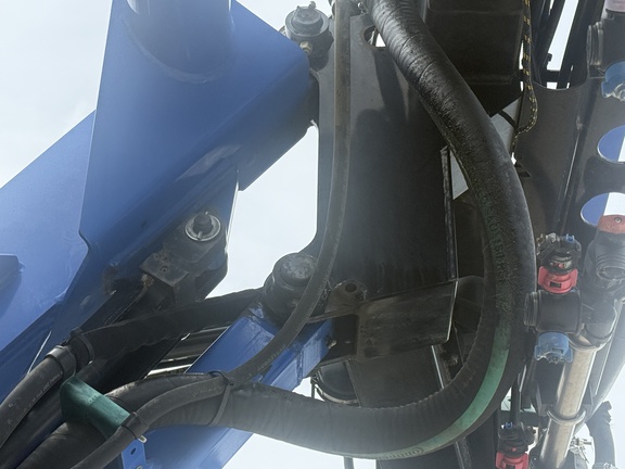2014 New Holland SP.240F Sprayer/High Clearance