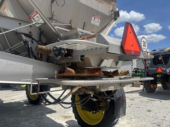 2018 John Deere R4030 Sprayer/High Clearance