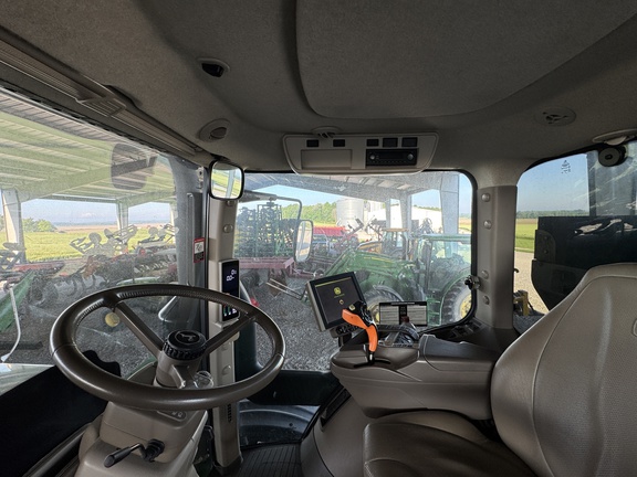 2018 John Deere R4030 Sprayer/High Clearance