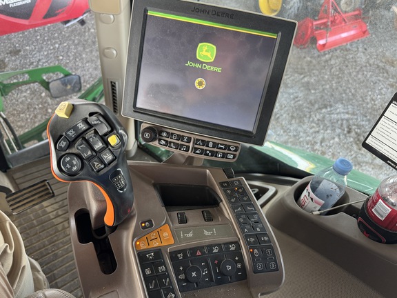 2018 John Deere R4030 Sprayer/High Clearance