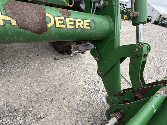 2013 John Deere 6125R Tractor