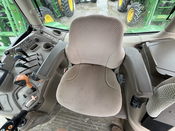 2013 John Deere 6125R Tractor