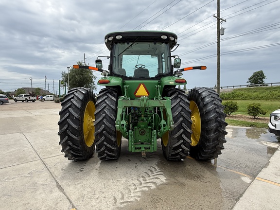 2013 John Deere 7200R Tractor