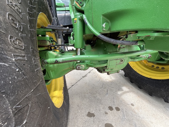 2013 John Deere 7200R Tractor