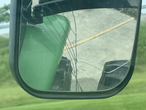 2013 John Deere 7200R Tractor