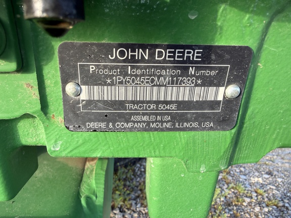 2021 John Deere 5045E Tractor