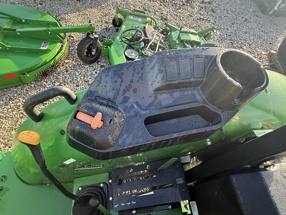 2021 John Deere 5045E Tractor
