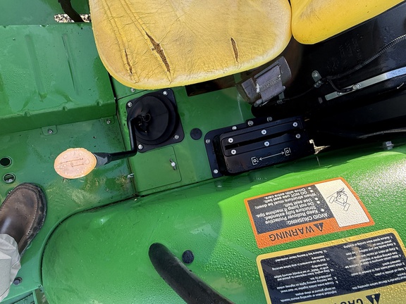 2021 John Deere 5045E Tractor