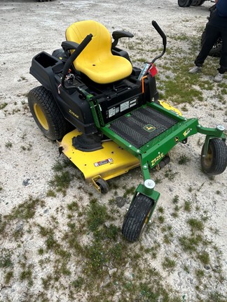 2019 John Deere Z525E Mower/Zero Turn