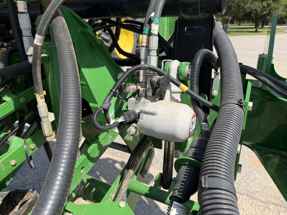 2017 John Deere 1775NT Planter
