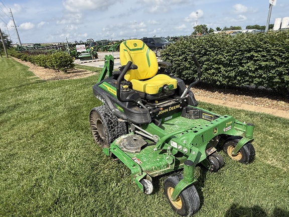 2023 John Deere Z930M Mower/Zero Turn
