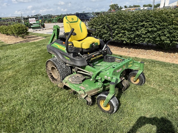 2023 John Deere Z930M Mower/Zero Turn