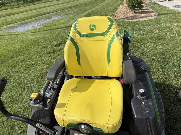 2023 John Deere Z930M Mower/Zero Turn