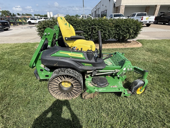 2023 John Deere Z930M Mower/Zero Turn