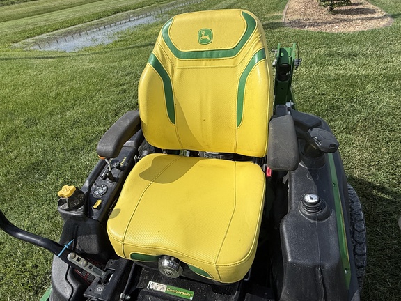 2023 John Deere Z930M Mower/Zero Turn
