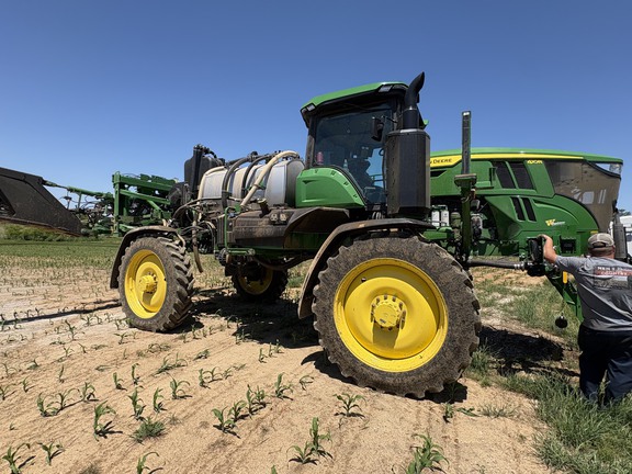 2024 John Deere 410R Sprayer/High Clearance