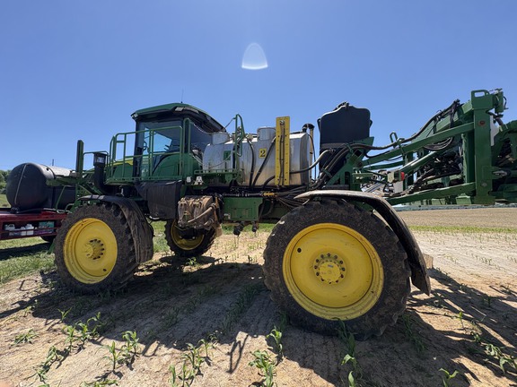 2024 John Deere 410R Sprayer/High Clearance