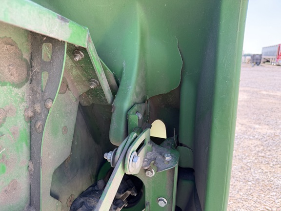 2020 John Deere 740FD Header Combine