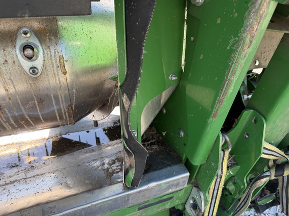 2021 John Deere RD40F Header Combine