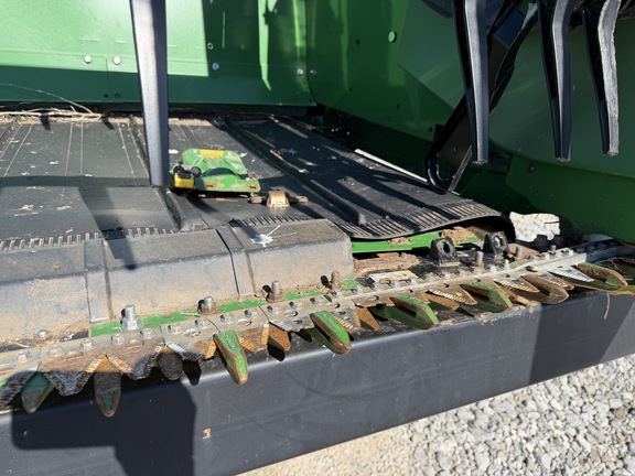 2021 John Deere RD40F Header Combine