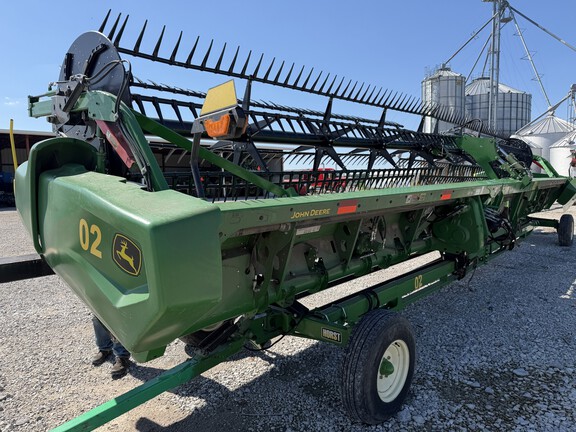 2021 John Deere RD40F Header Combine