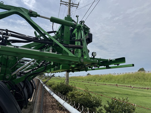 2025 John Deere 410R Sprayer/High Clearance