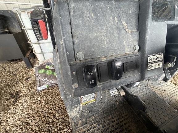 2022 John Deere XUV 835M ATV