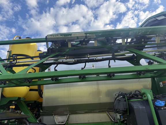 2023 John Deere 612R Sprayer/High Clearance