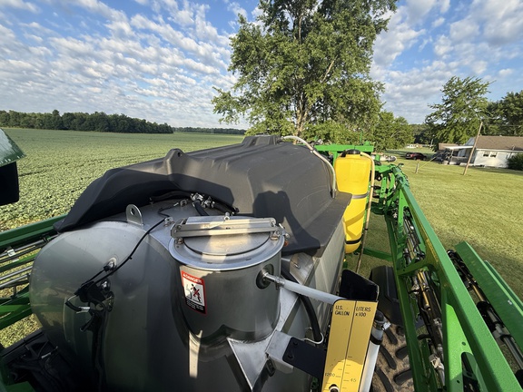 2023 John Deere 612R Sprayer/High Clearance