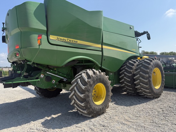 2024 John Deere S780 Combine