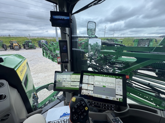 2025 John Deere 410R Sprayer/High Clearance