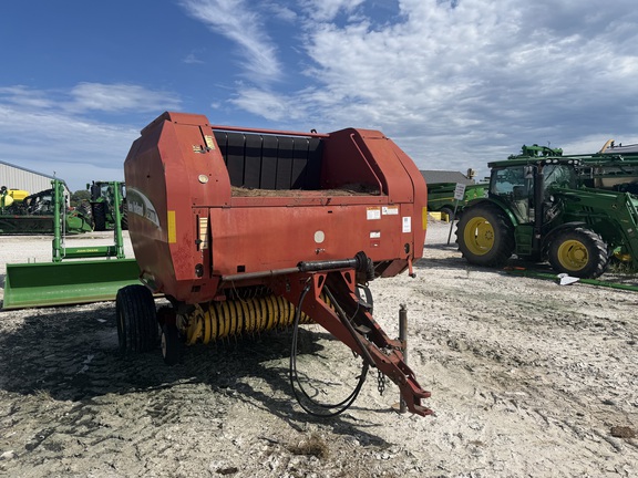 2005 New Holland BR770 Baler/Round